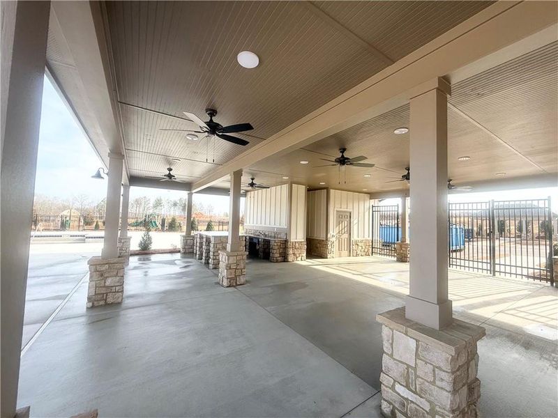 Community amenities in Clark Farms, Flowery Branch (Image 28).