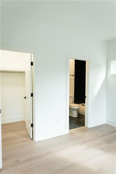 Spacious, unfurnished interior of a new home in , Atlanta (Image 41).
