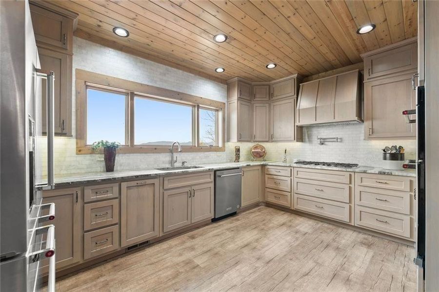 Furnished interior view inside a new home in , Cleveland (Image 11).