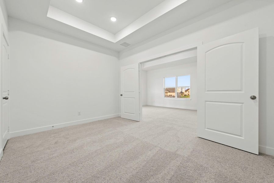 Spacious, unfurnished interior of a new home in The Grand Prairie - 60', Hockley (Image 13).