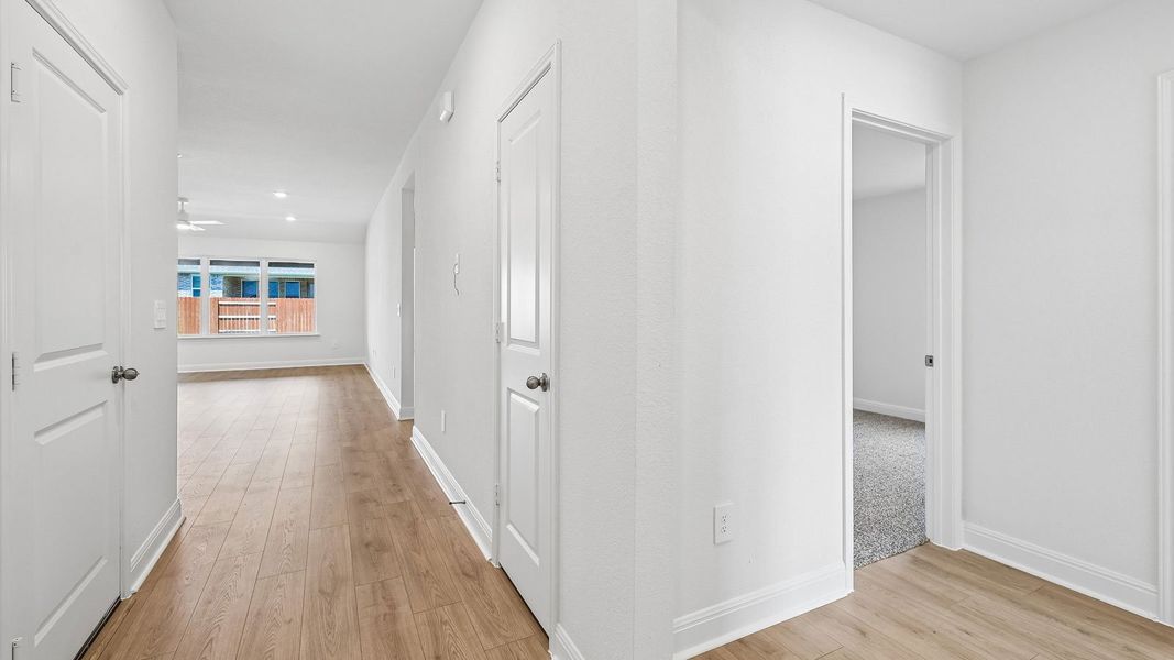 Spacious, unfurnished interior of a new home in Riverview, Georgetown (Image 15). Spacious, unfurnished interior of a new home in Riverview, Georgetown (Image 15).