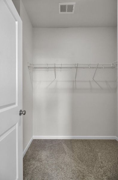 Spacious, unfurnished interior of a new home in , Summerville (Image 44).