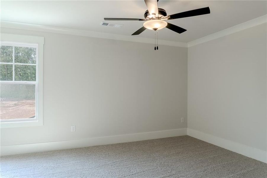 Spacious, unfurnished interior of a new home in Grove Park, Covington (Image 21).