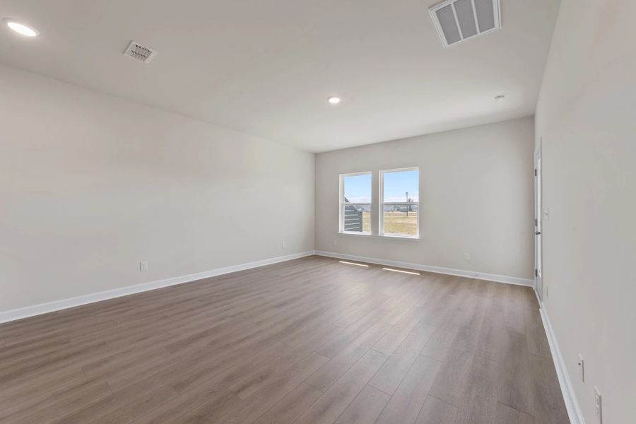 Spacious, unfurnished interior of a new home in Blue Heron Retreat, Little River (Image 15).