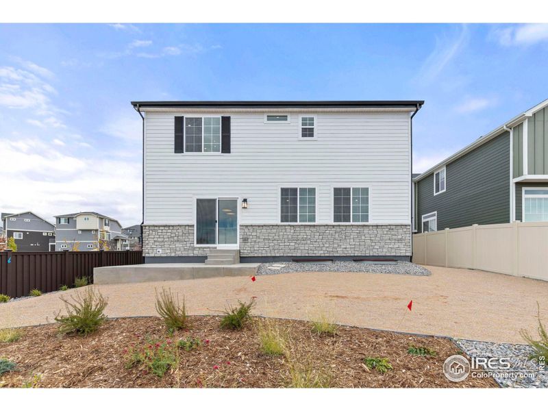 Zero-Scaped Back Yard Providing Low Maintenance Beauty