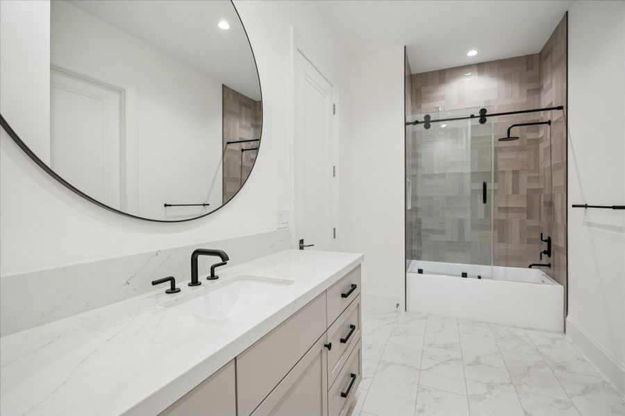 Furnished interior view inside a new home in , Houston (Image 5). Furnished interior view inside a new home in , Houston (Image 5).