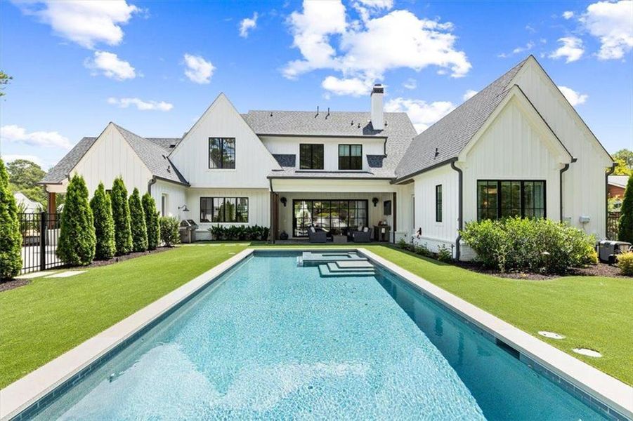 Image 90 of a home in .