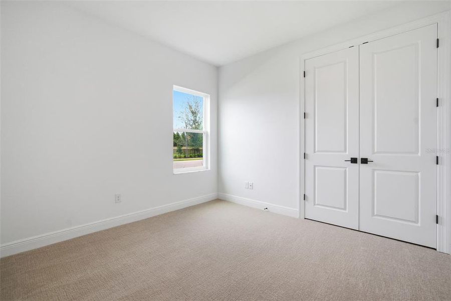 Spacious, unfurnished interior of a new home in North River Ranch, Parrish (Image 33).