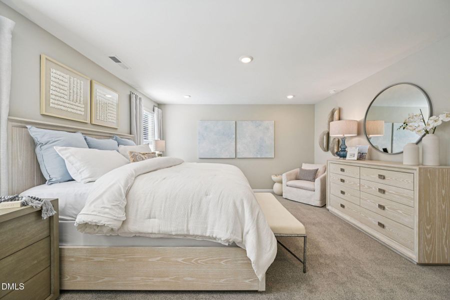 27 - Primary Bed 27 - Primary Bed
