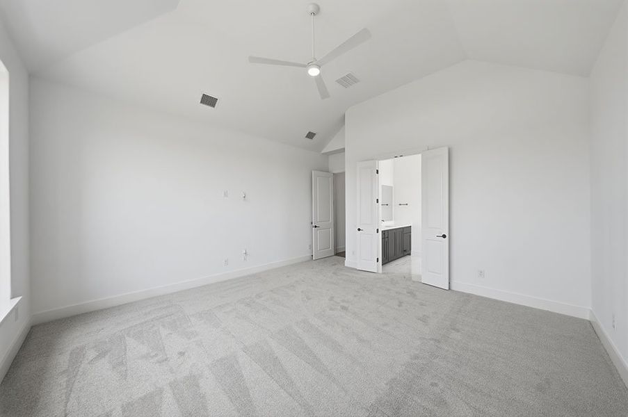 Spacious, unfurnished interior of a new home in Furst Ranch, Argyle (Image 30).