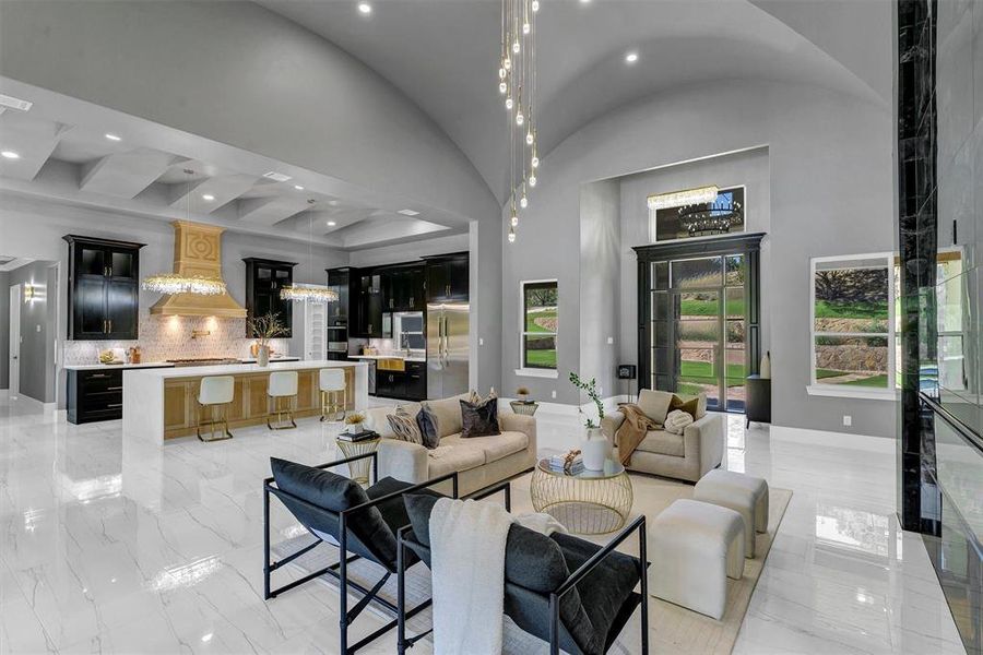 Living room with a towering ceiling