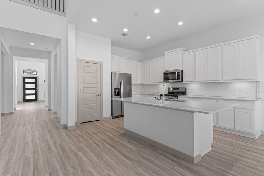 *REPRESENTATIVE PHOTO - FINISHES MAY VARY*