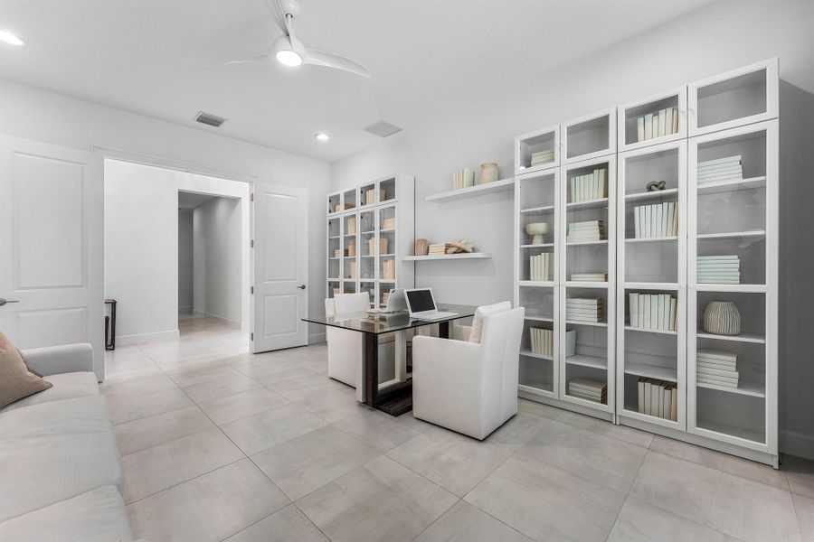 Furnished interior view inside a new home in Valencia Grand, Boynton Beach (Image 8). Furnished interior view inside a new home in Valencia Grand, Boynton Beach (Image 8).