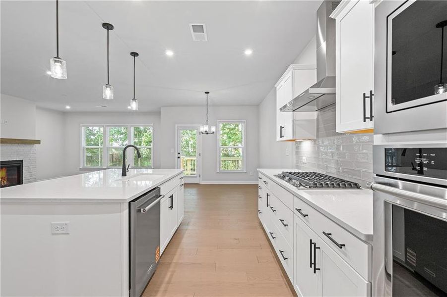 Furnished interior view inside a new home in Reunion, Hoschton (Image 4). Furnished interior view inside a new home in Reunion, Hoschton (Image 4).