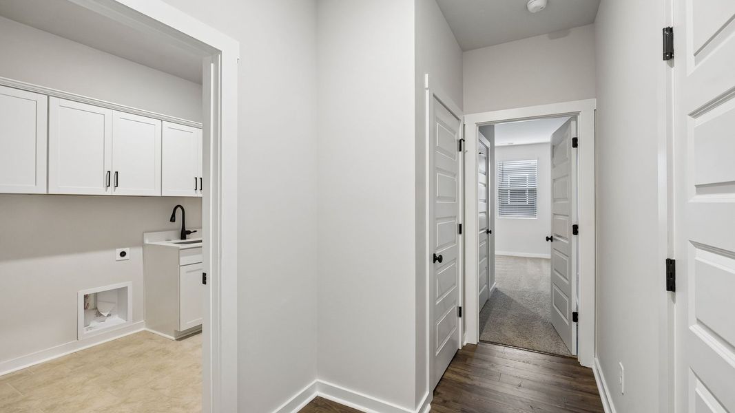 Spacious, unfurnished interior of a new home in Reserve at Hickory Ridge, Columbia (Image 44).