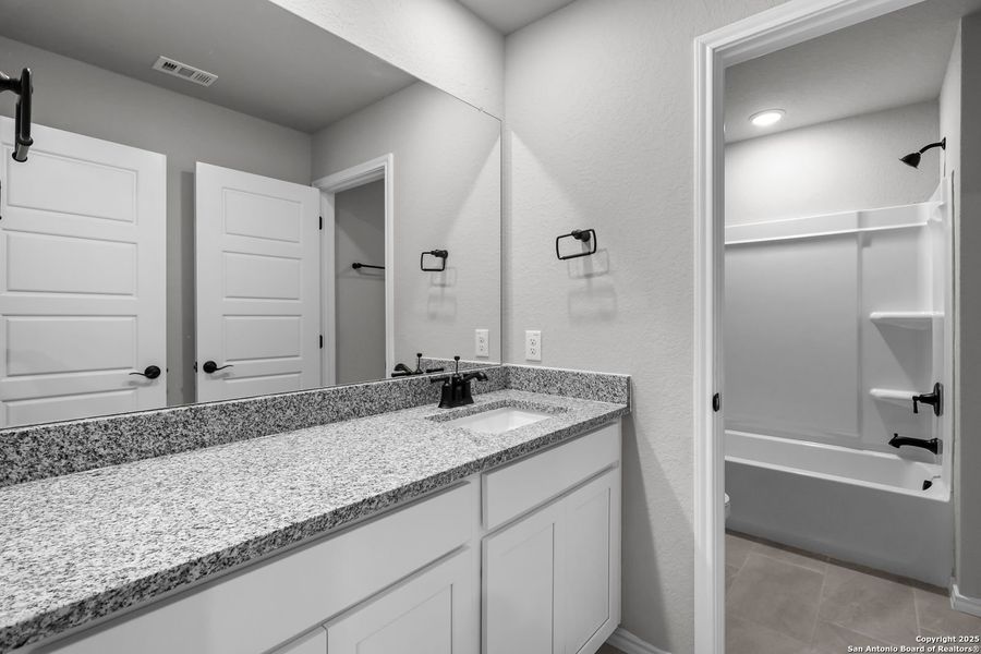 Furnished interior view inside a new home in Comanche Ridge, San Antonio (Image 43). Furnished interior view inside a new home in Comanche Ridge, San Antonio (Image 43).