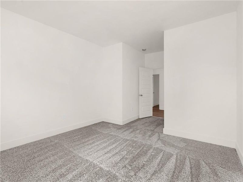Spacious, unfurnished interior of a new home in , Mansfield (Image 24).