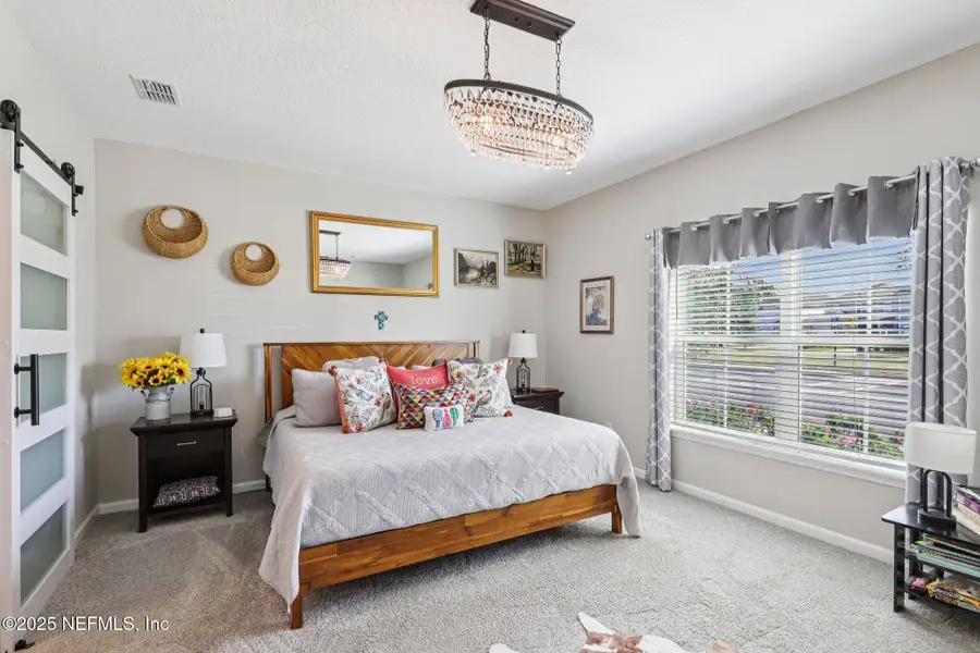 Furnished interior view inside a new home in Tributary, Yulee (Image 11). Furnished interior view inside a new home in Tributary, Yulee (Image 11).