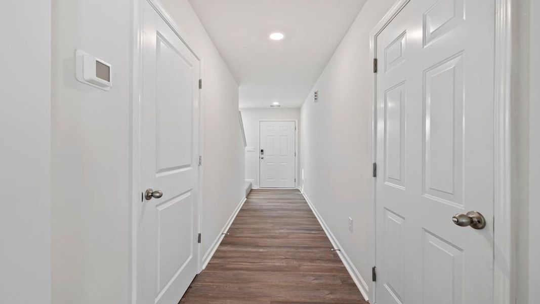 Spacious, unfurnished interior of a new home in Baxter Village, Boiling Springs (Image 15).