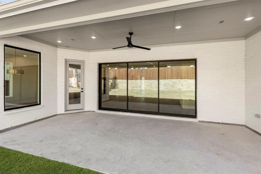 521 Twilight - Patio