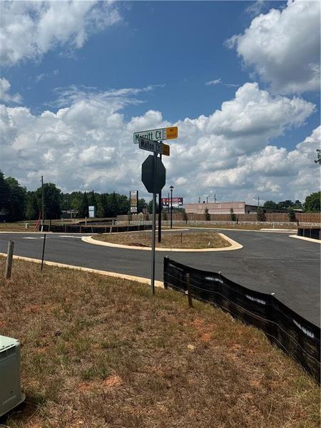 Community amenities in , Tucker (Image 14).