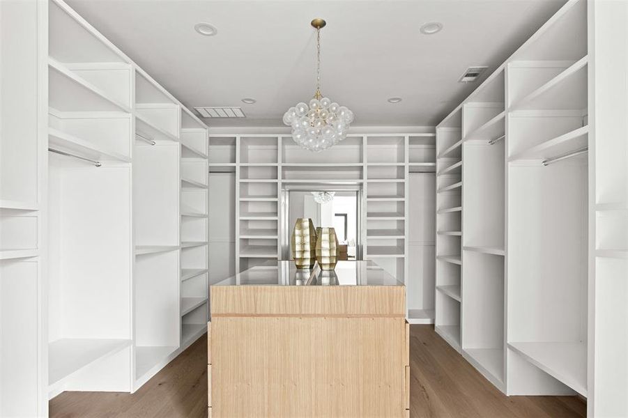 Image 38 of a home in .