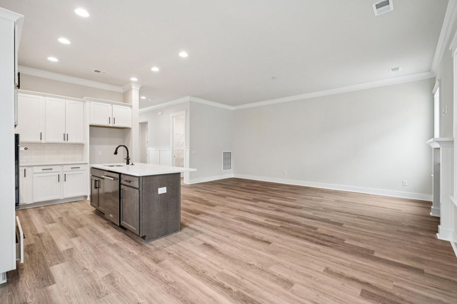 Spacious, unfurnished interior of a new home in Nexton, Summerville (Image 28).