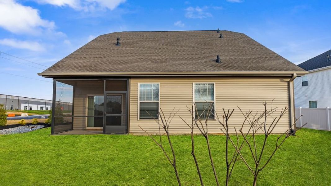 Exterior details and patio area of a home in Edgewood Estates, Piedmont (Image 3).
