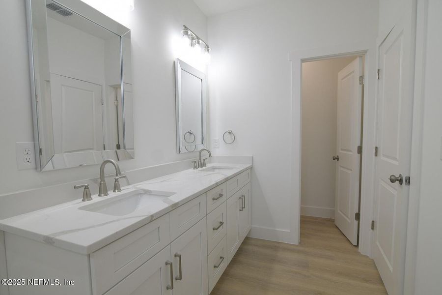 Furnished interior view inside a new home in , Jacksonville (Image 9).