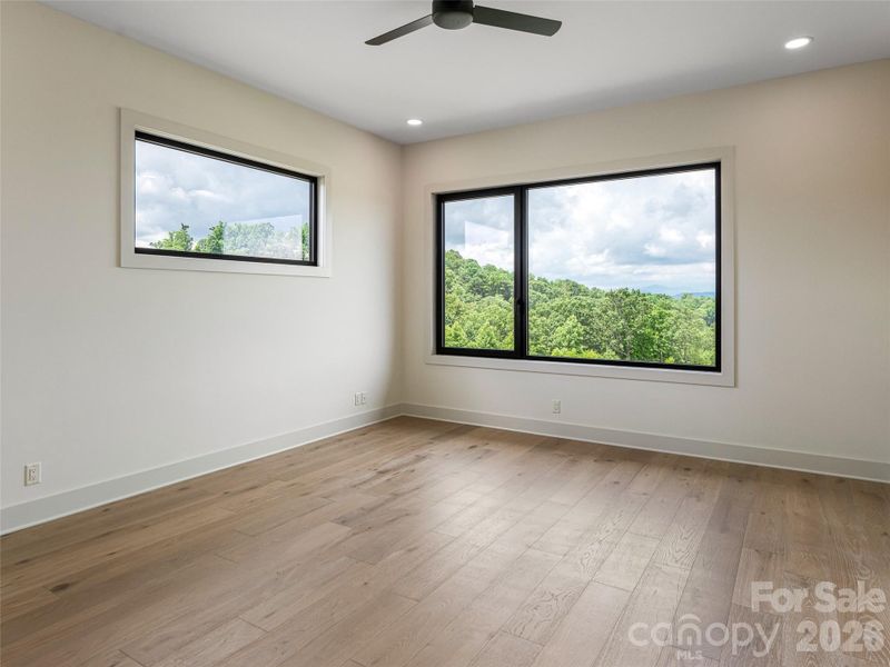 Spacious, unfurnished interior of a new home in , Hendersonville (Image 25).