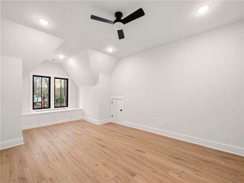Spacious, unfurnished interior of a new home in , Gainesville (Image 55).