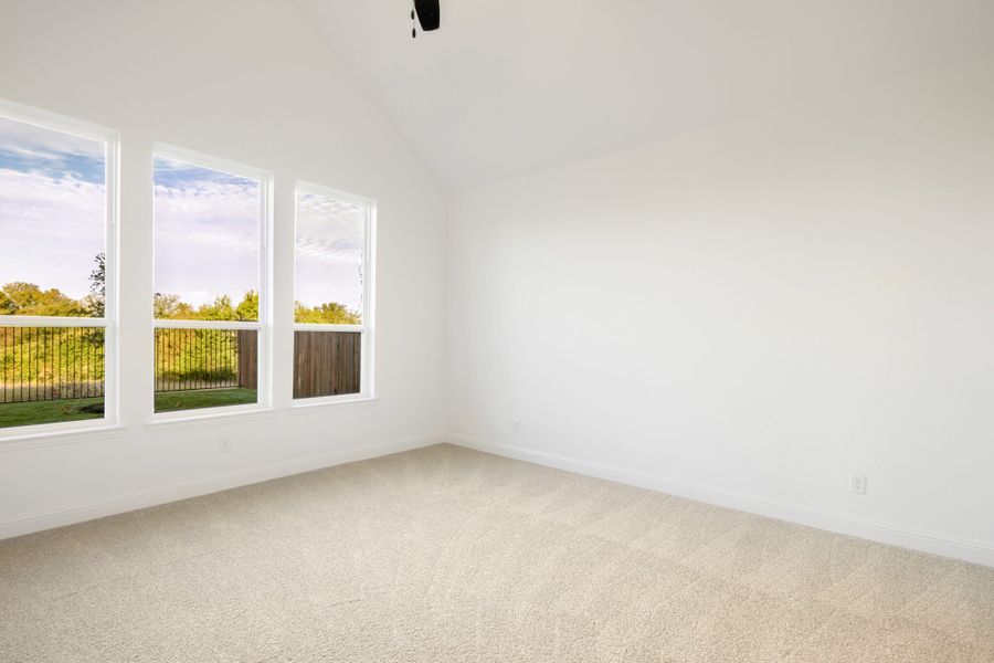 Spacious, unfurnished interior of a new home in Cambridge Crossing, Celina (Image 30).