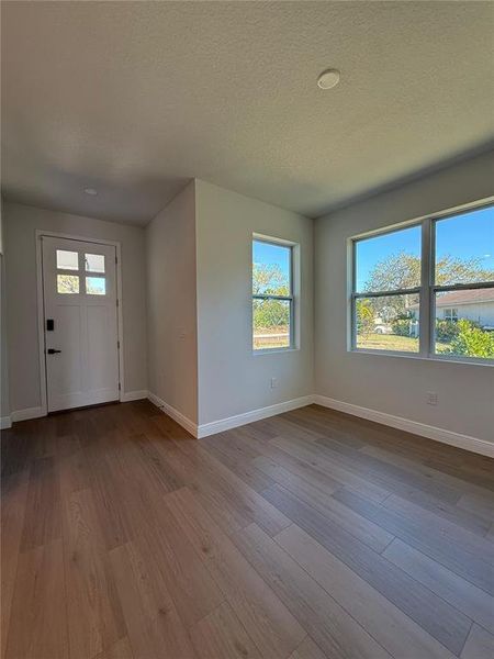 Spacious, unfurnished interior of a new home in , Rotonda West (Image 14).