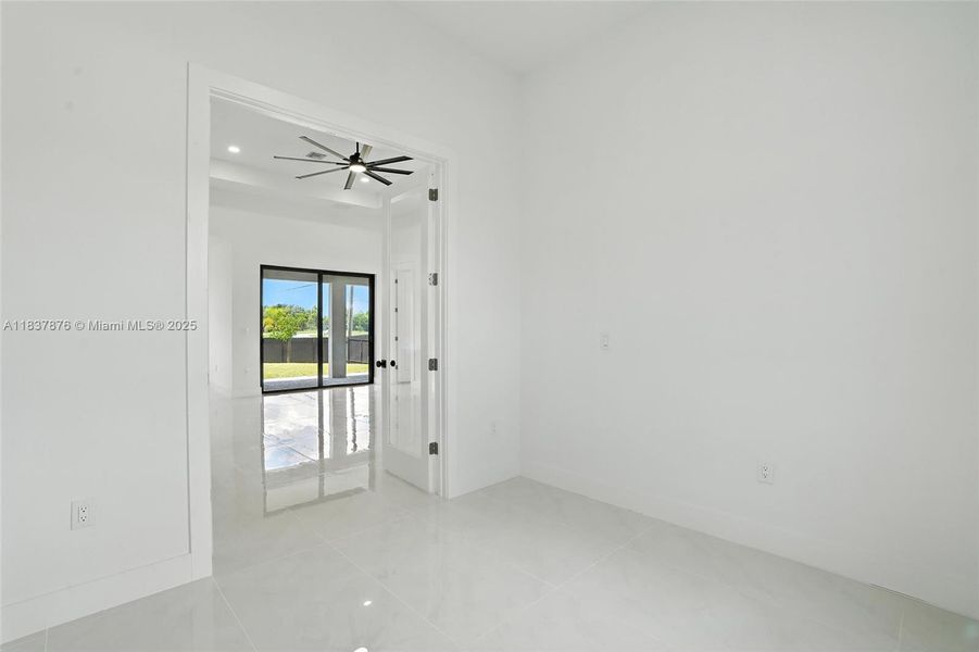 Spacious, unfurnished interior of a new home in , Cape Coral (Image 24). Spacious, unfurnished interior of a new home in , Cape Coral (Image 24).