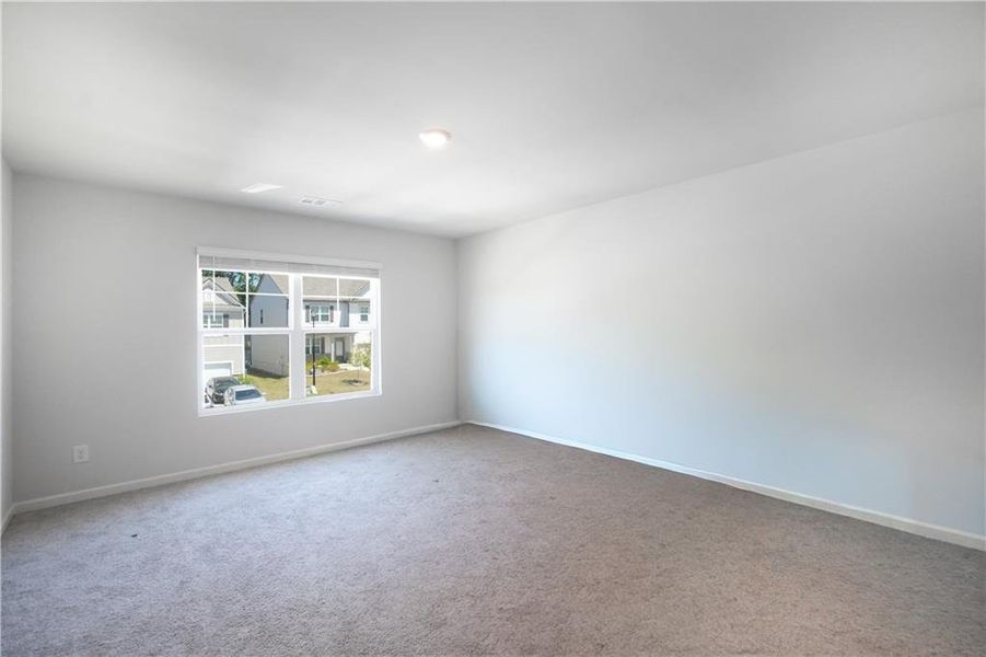 Spacious, unfurnished interior of a new home in , Braselton (Image 14).