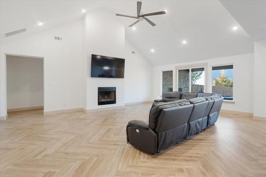 Furnished interior view inside a new home in , Van Alstyne (Image 19).