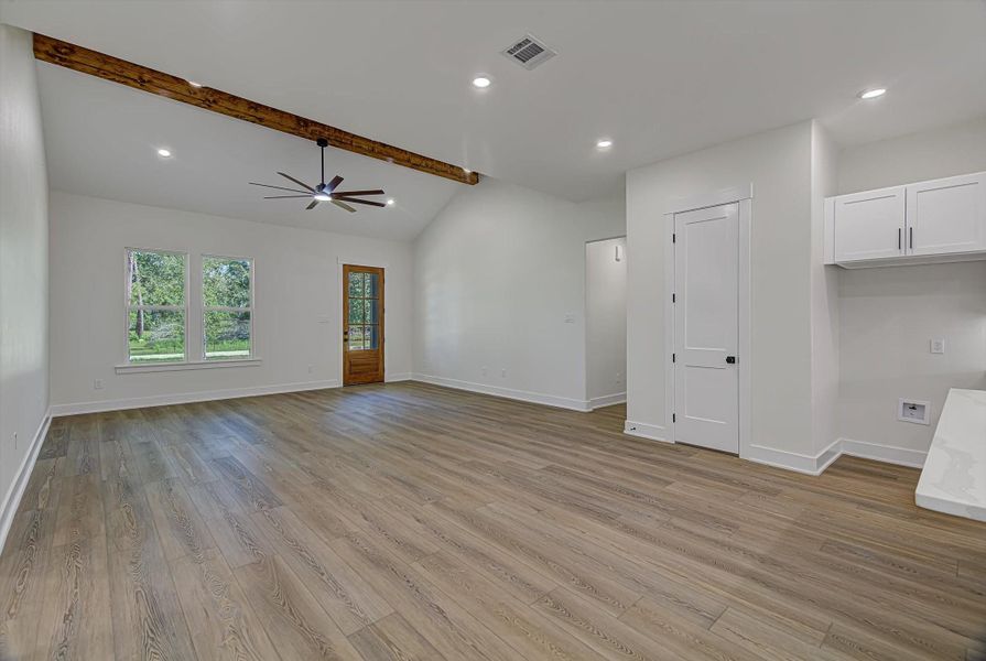 Image 43 of a home in . Image 43 of a home in .