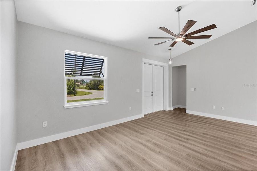 Spacious, unfurnished interior of a new home in , Port Charlotte (Image 18). Spacious, unfurnished interior of a new home in , Port Charlotte (Image 18).