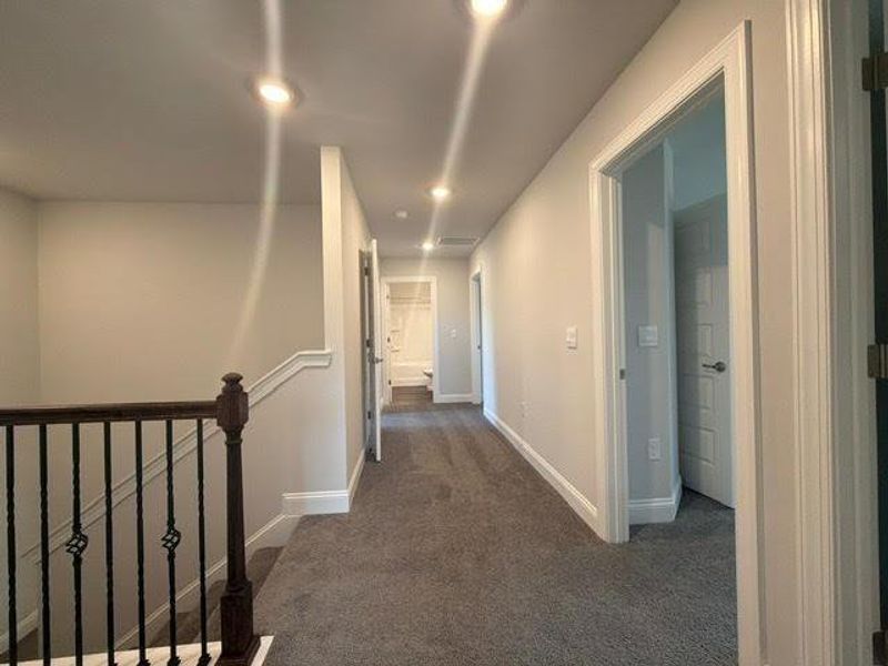 Spacious, unfurnished interior of a new home in Tuscany Hills, Douglasville (Image 22).