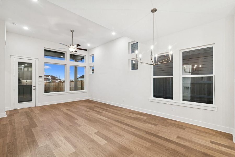 Spacious, unfurnished interior of a new home in , Katy (Image 19).