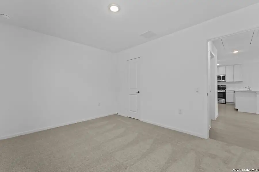 Spacious, unfurnished interior of a new home in Smiley Ranch, San Antonio (Image 19). Spacious, unfurnished interior of a new home in Smiley Ranch, San Antonio (Image 19).