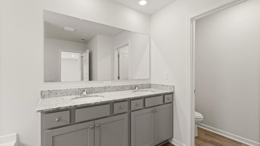 Furnished interior view inside a new home in Fairhaven, Lithia Springs (Image 5).