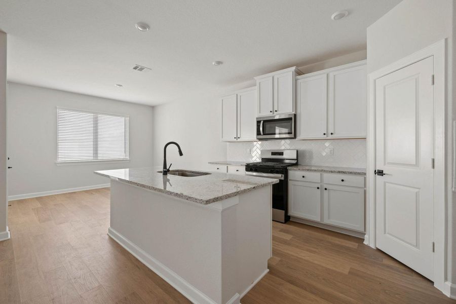 Furnished interior view inside a new home in Lago Mar, Texas City (Image 4). Furnished interior view inside a new home in Lago Mar, Texas City (Image 4).