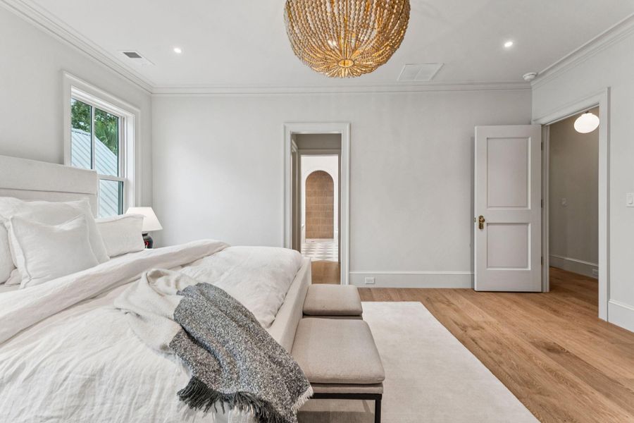 Furnished interior view inside a new home in , Charleston (Image 31).