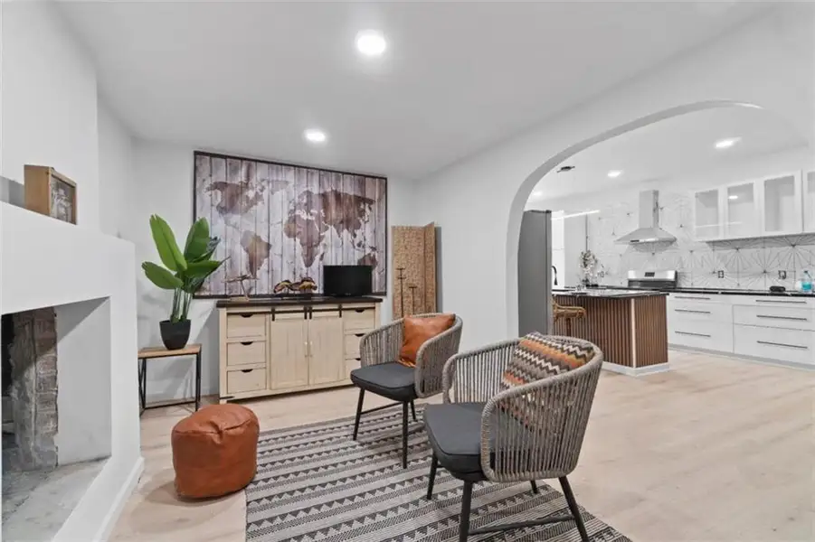 Furnished interior view inside a new home in , Decatur (Image 10).