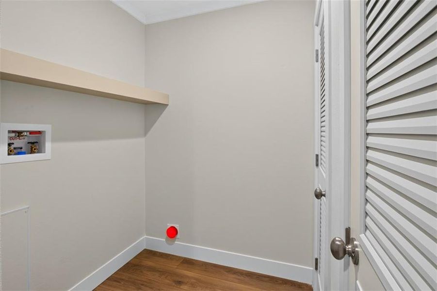 Spacious, unfurnished interior of a new home in , Canton (Image 32).
