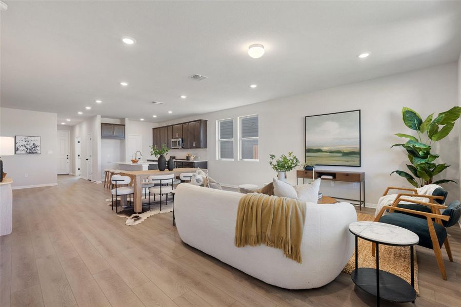 Representative images and renderings are for illustrative purposes. Actual structural options and design finished of home may vary.