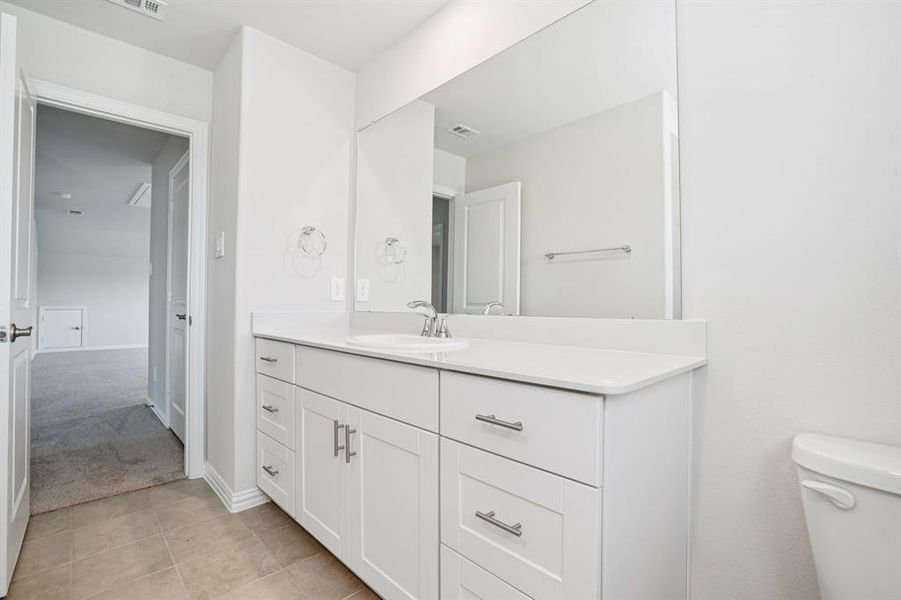 Furnished interior view inside a new home in Simpson Crossing - Spring Series, McKinney (Image 8). Furnished interior view inside a new home in Simpson Crossing - Spring Series, McKinney (Image 8).