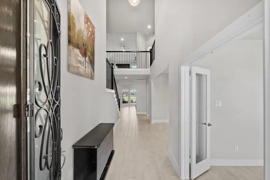 Furnished interior view inside a new home in Morton Creek Ranch, Katy (Image 8).