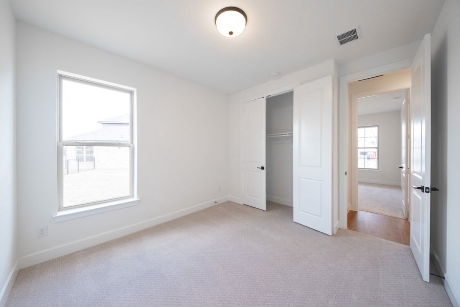 Spacious, unfurnished interior of a new home in Heath Golf and Yacht Club, Heath (Image 16). Spacious, unfurnished interior of a new home in Heath Golf and Yacht Club, Heath (Image 16).